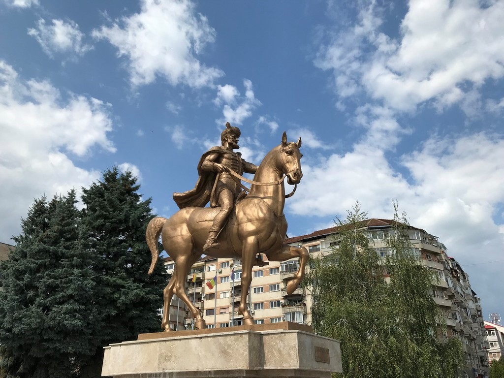 Michael the Brave’s equestrian statue